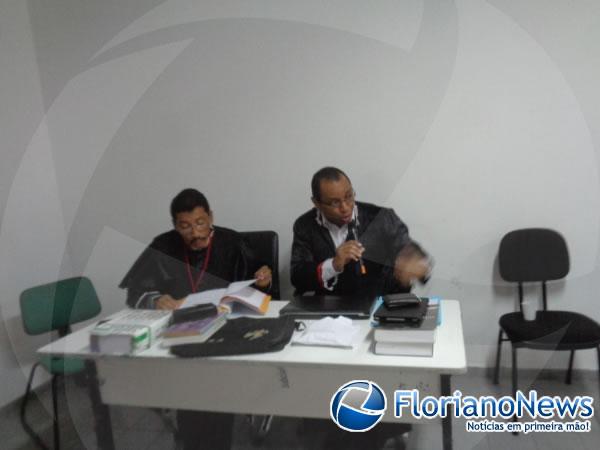 Jos&eacute; de Arimat&eacute;ia Dourado  e Claudio Roberto(Imagem:FlorianoNews)