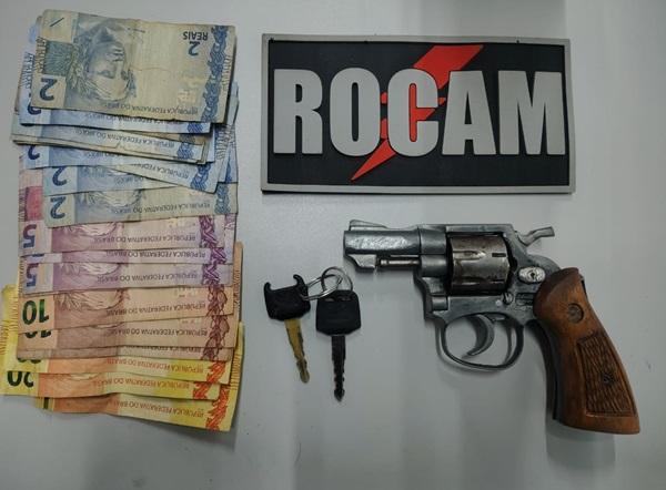 Polícia Militar captura suspeitos de roubo e recupera moto furtada em Floriano