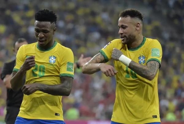 Neymar critica Bola de Ouro por posição de Vini Júnior: "Mínimo entre os três"