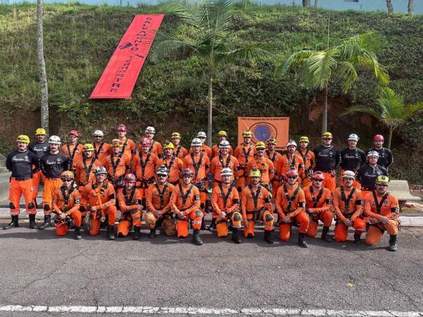 curso de elite de salvamento realizado em Minas Gerais(Imagem:Divulga&ccedil;&atilde;o)