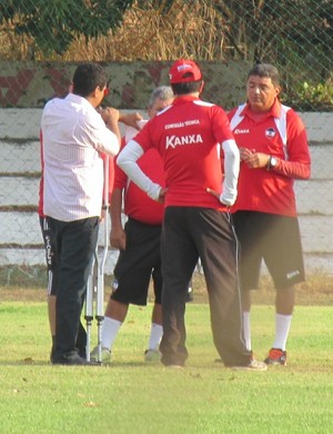 River-PI volta aos treinos após diretoria pagar parte dos salários atrasados