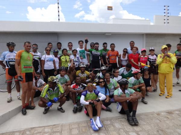 Realizada 1ª Corrida Ciclística da Associação Desportiva Corredores do Sertão em Floriano