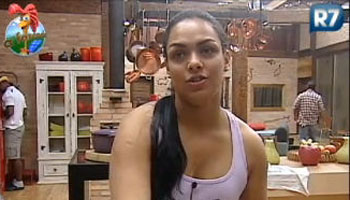 Luiza e Melancia discutem por causa do almoço