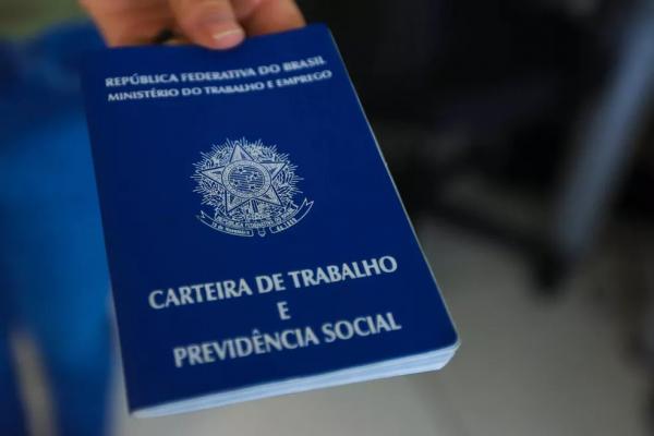 Veja as vagas de emprego disponíveis em Petrolina e Salgueiro nesta sexta-feira (16)