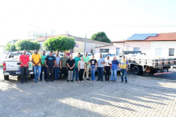 Prefeitura de Floriano realiza entrega de cestas básicas a famílias das zonas urbana e rural(Imagem:Secom)