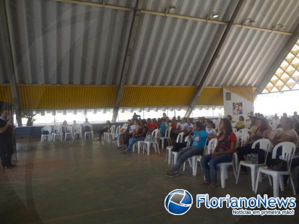 Acontece em Floriano o 12&ordm; Congresso da Renova&ccedil;&atilde;o Carism&aacute;tica Cat&oacute;lica.(Imagem:FlorianoNews)