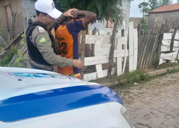 Grupamento de Trânsito do 3º BPM intensifica fiscalização e realiza testes de etilômetro em Floriano