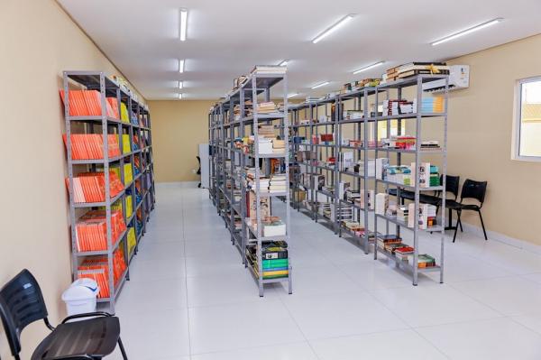 Governador sanciona lei para democratizar o acesso à leitura e fortalecer bibliotecas comunitárias