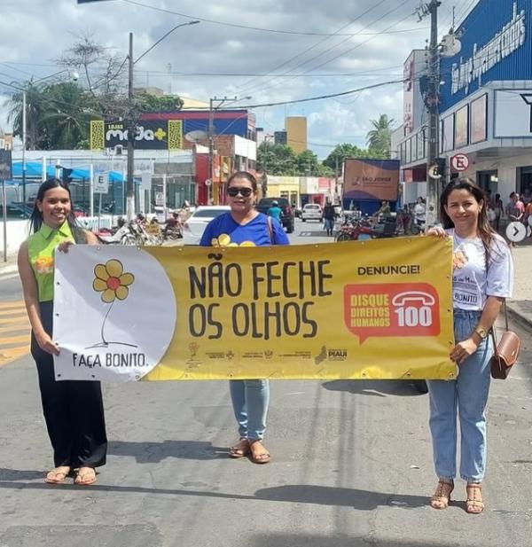 Prefeitura de Floriano participa de blitz educativa da campanha Maio Laranja