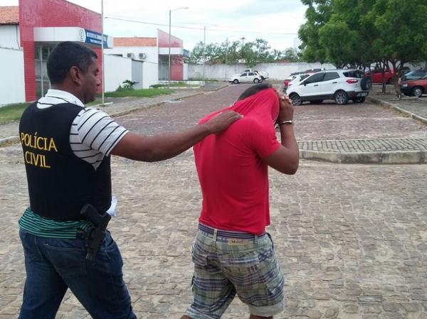 Suspeito de matar colega durante briga por preservativo é apreendido