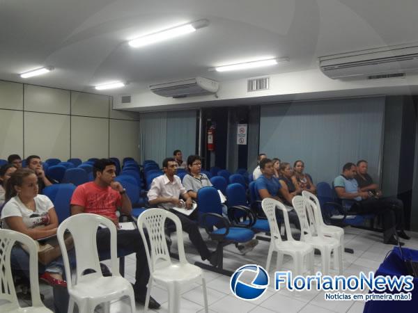  APAE em parceria com UESPI realiza I Jornada Jur&iacute;dica em Floriano.(Imagem:FlorianoNews)