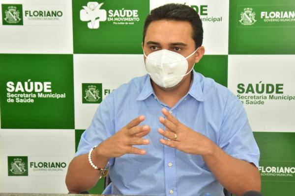 Secret&aacute;rio de Sa&uacute;de fala sobre falha na comunica&ccedil;&atilde;o do processo vacinal e anuncia novas doses(Imagem:SECOM)