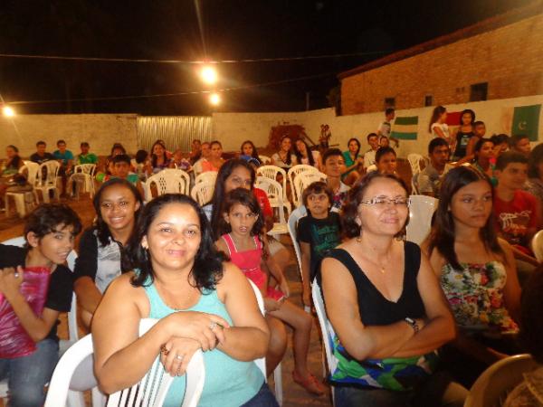Centro de Ensino Aristides Lob&atilde;o comemora 20 anos de funda&ccedil;&atilde;o.(Imagem:FlorianoNews)