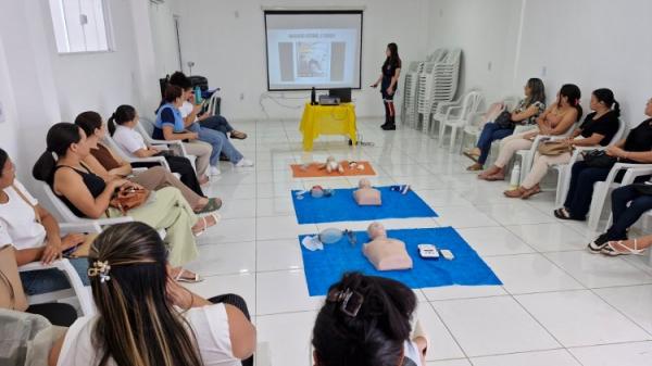 Prefeitura de Floriano capacita profissionais da atenção primária em primeiros socorros(Imagem:Secom)