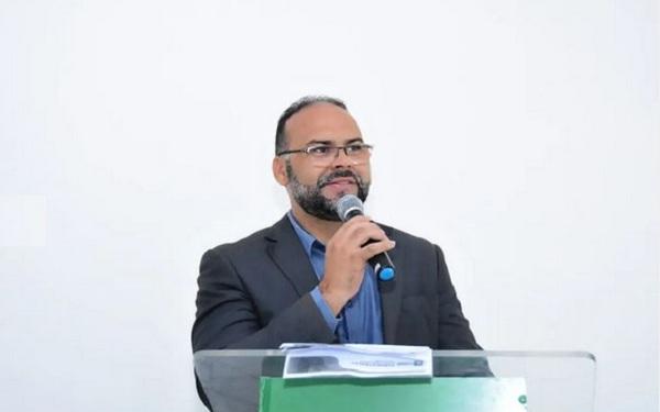 Joab Curvina, presidente da C&acirc;mara Municipal de Floriano.(Imagem:Reprodu&ccedil;&atilde;o/Instagram)