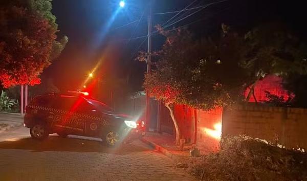 Dois homens são mortos a tiros no mesmo bairro de Corrente, Sul do Piauí