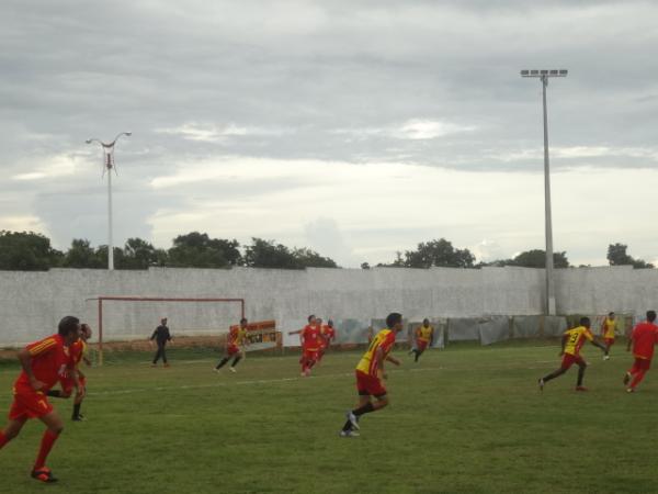 Campeonato M&eacute;dio Sert&atilde;o em Bar&atilde;o de Graja&uacute;.(Imagem:FlorianoNews)