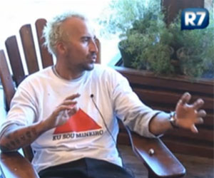 Gui critica a forma de Anna tratar as vacas