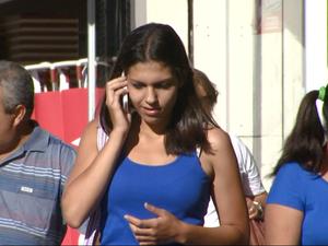 PI tem 2º pior índice do país em posse de celular para uso pessoal, diz IBGE