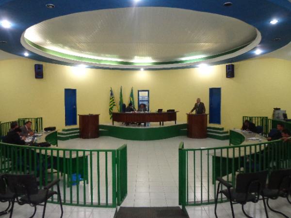 C&acirc;mara Municipal de Floriano encerra Sess&otilde;es Ordin&aacute;rias do m&ecirc;s de maio.(Imagem:FlorianoNews)