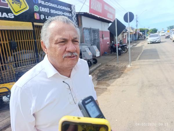 Semáforo em trecho das BRs em Floriano gera ajustes após reclamações de congestionamento