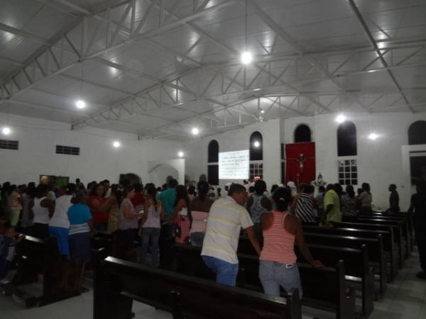 Cat&oacute;licos iniciam festejos de Senhora Sant?Ana em Floriano.(Imagem:FlorianoNews)