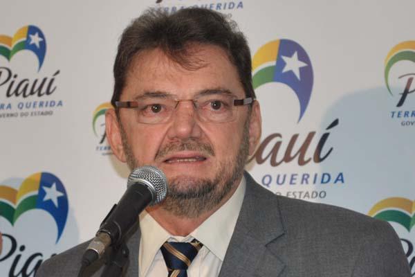 Wilson dará posse a 155 concursados da Saúde
