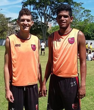 Em semana "positiva" na Raposa, Schardong avalia grupo: "Interessante"