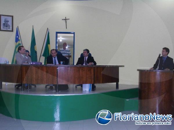Câmara de Vereadores de Floriano discute segurança pública em Sessão Ordinária.(Imagem:FlorianoNews)