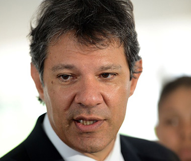 Justiça arquiva ação penal de Haddad por corrupção