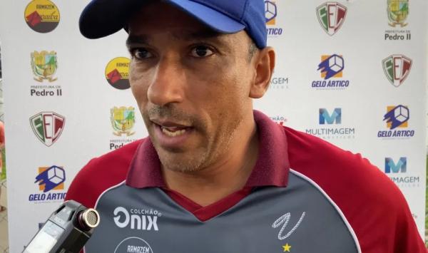 Piauiense: Fluminense-PI quebra jejum sem vitórias, e técnico reclama de tempo curto até semi