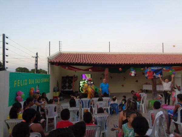 Vereador eleito Antônio José realiza festa para crianças em Floriano