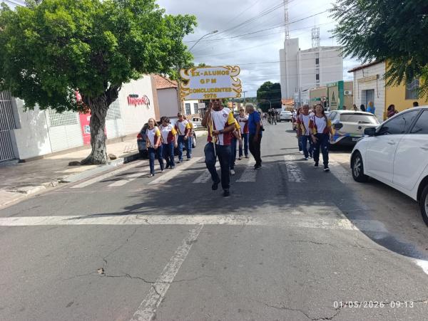 Ex-alunos do GPM(Imagem:FlorianoNews)