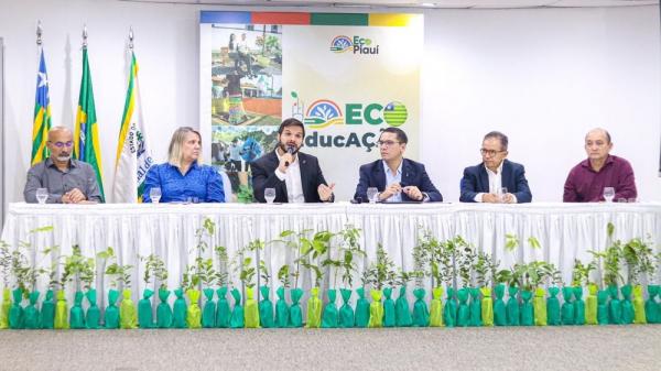 ECO EducAÇÃO: Governo lança programa na área de educação ambiental voltado à comunidade escolar