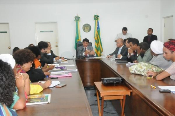 Governador recebe representantes do Movimento Negro do Piauí