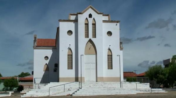 Pastor é suspeito de atirar com arma caseira em atual namorado da ex em Água Branca, no Piauí