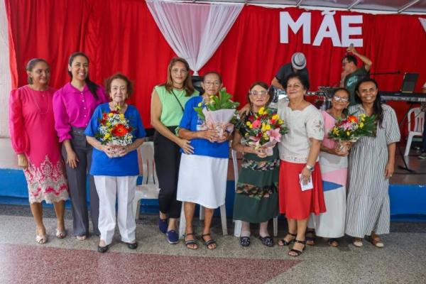 Emo&ccedil;&atilde;o e alegria no Dia das M&atilde;es do grupo 60+(Imagem:Divulga&ccedil;&atilde;o)