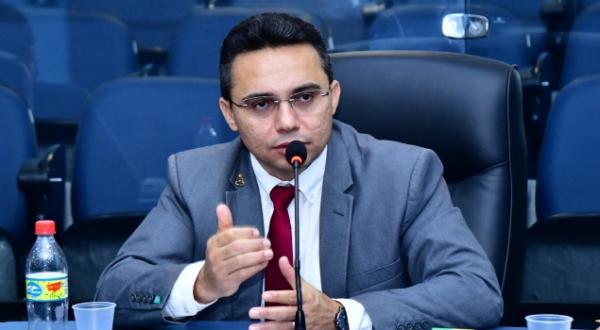James Rodrigues enaltece o trabalho de combate à Hanseníase e Tuberculose em Floriano