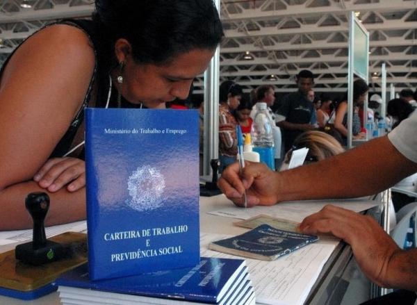 Piauienses tiveram 2º pior rendimento do país na pandemia e desigualdade entre homens e mulheres ati
