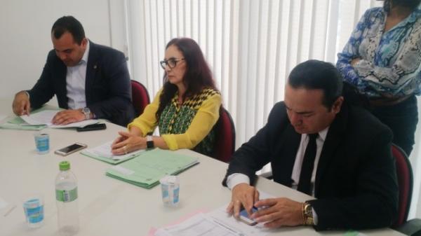 Comissões aprovam Bolsa Atleta e plano de servidores da Uespi