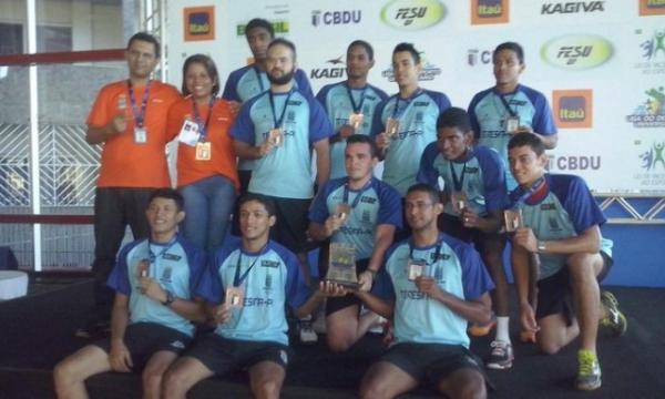 Time de handebol termina em 3º na LDU e vibra: "Melhores do Brasil"