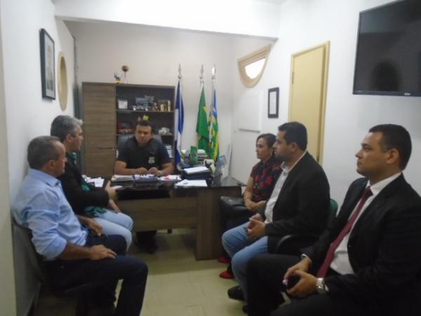 Vereadores participam de audiência com secretário de Segurança Fábio Abreu