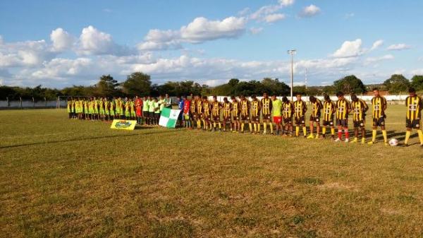 Time do Santa Cruz garante vaga na final da I Copa Talentos de Futebol Sub-17