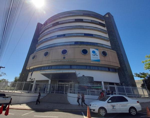 Após adiar feriado, TRE-PI não vai funcionar nesta segunda-feira (14)