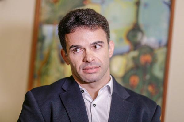 Deputado Bessah assume vaga e Assembleia Legislativa passa por mudanças
