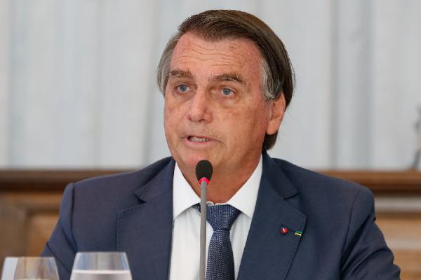 STF adia julgamento após Bolsonaro aceitar depor presencialmente à PF