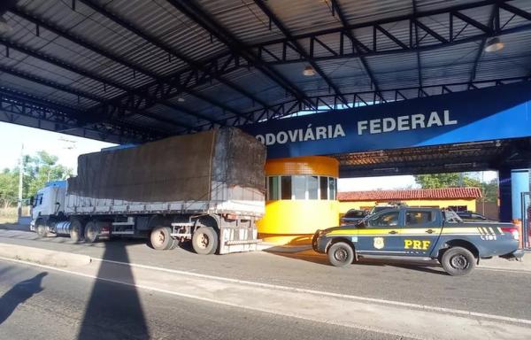PRF apreende 26,70 m³ de madeira ilegal em Piripiri, Norte do Piauí