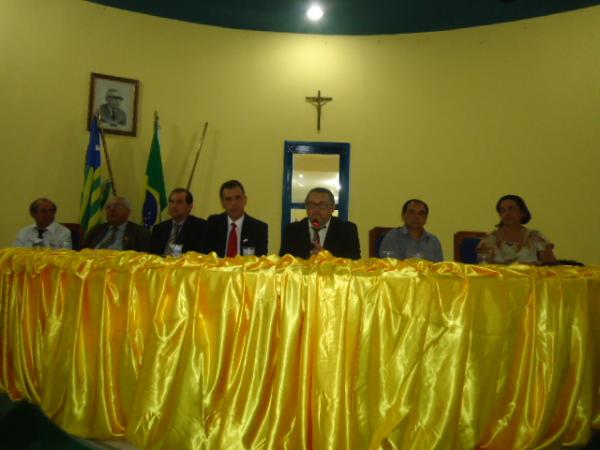 Câmara Municipal promove sessão solene para homenagear comerciários florianenses