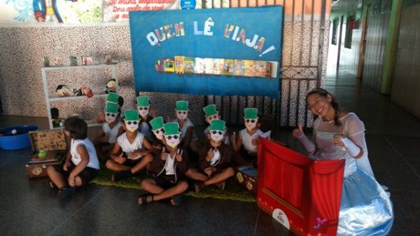 Escola Pequeno Príncipe promoveu atividades no Dia do Livro Infantil