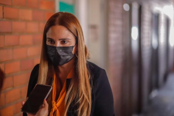 Lucy Soares anuncia implantação de escola bilíngue no Piauí